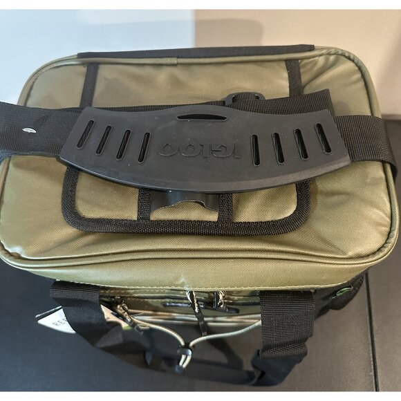 NWT Igloo Maxcold+ Voyager Hard Liner Cooler 12 cans-  Olive - Picture 9 of 13